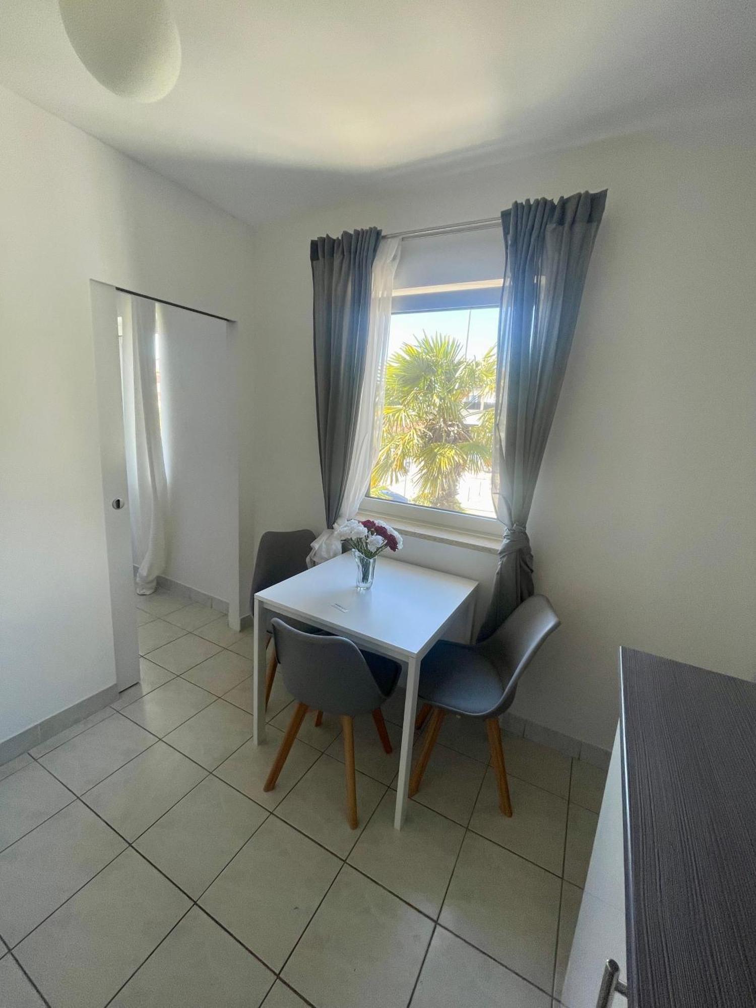 Enna Apartment 3 Perfect Location Медулин Экстерьер фото